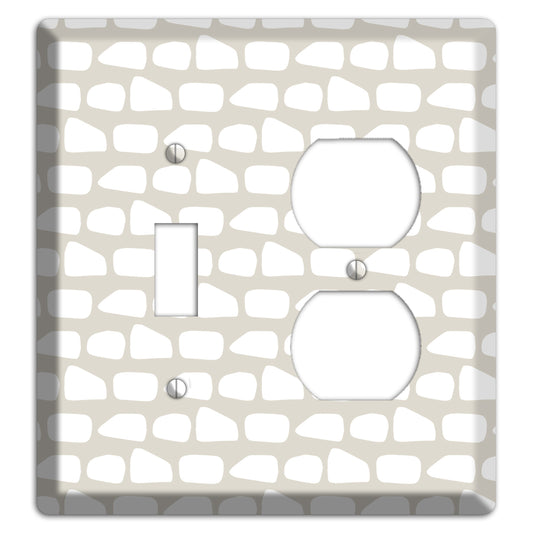 Simple Scandanavian Style Q Toggle / Duplex Wallplate